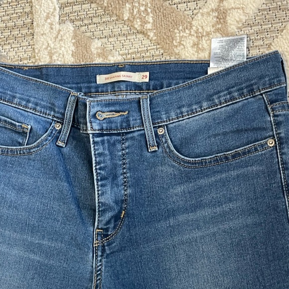 Levi’s 311 SHAPING SKINNY JEANS - Picture 7 of 15